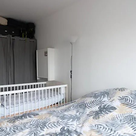 Apartment Bright - Close To Place De La Nation